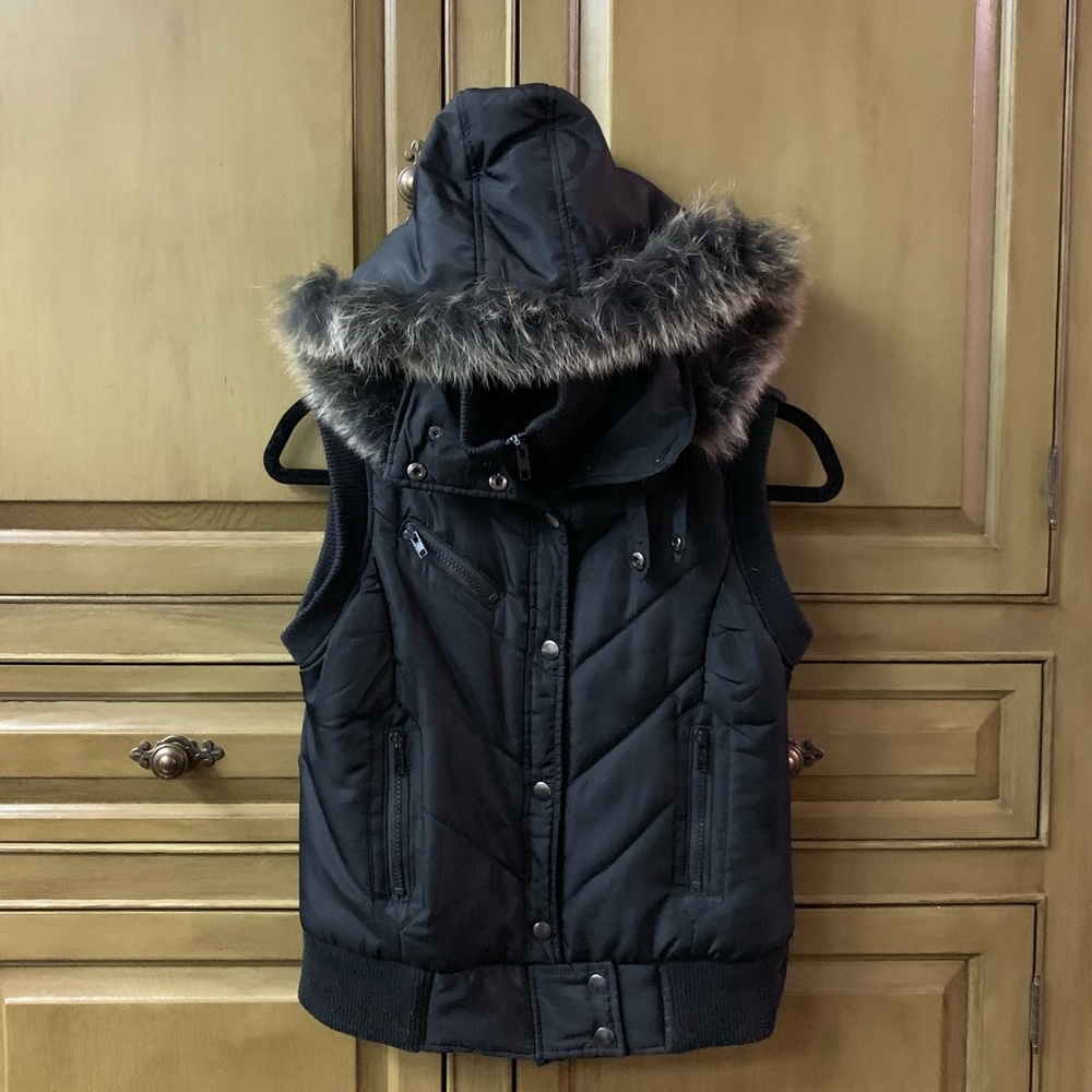 Fur-lined Hoodie Puffer Vest
